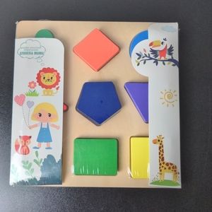 GYBBER&MUMU Wooden Preschool Colorful Shape Puzzle
